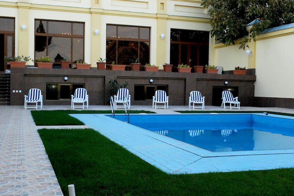 סמרקנד Jahon Palace מראה חיצוני תמונה
